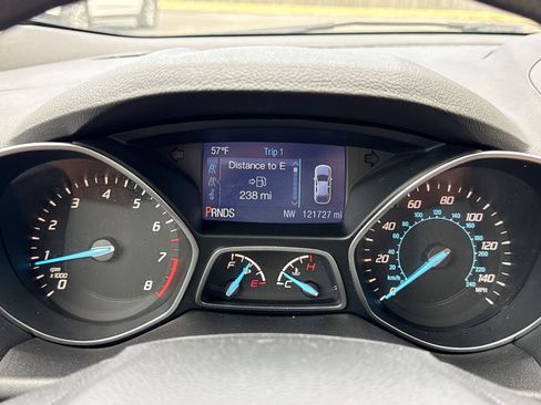 Used 2015 Ford Escape SE image 18