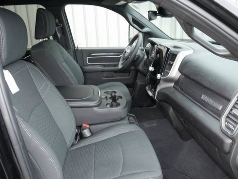 Used 2025 RAM 2500 Big Horn image 26