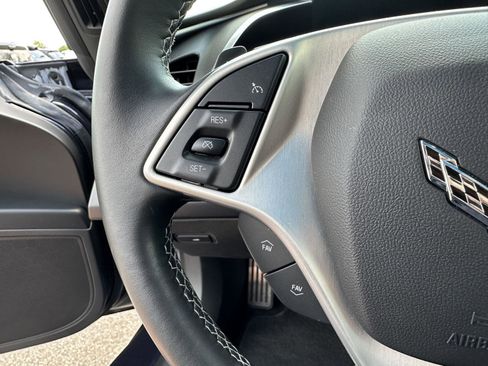 Used 2015 Chevrolet Corvette Stingray Coupe RWD image 19