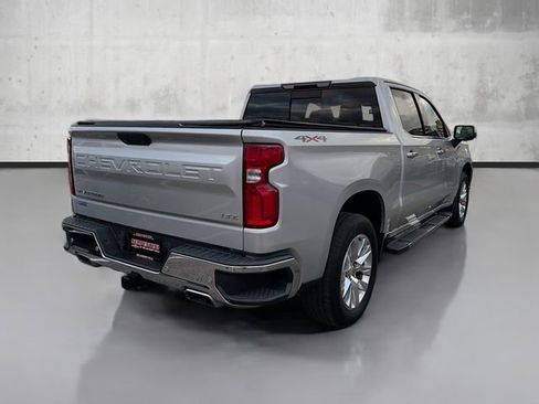 Used 2019 Chevrolet Silverado 1500 LTZ w/ LTZ Premium Package image 5