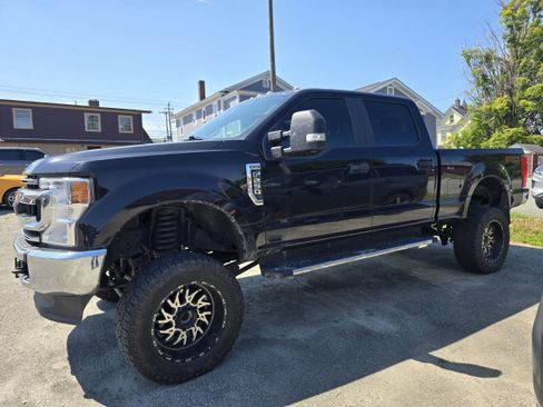 Used 2020 Ford F250 XL w/ STX Appearance Package AWD/4WD image 1