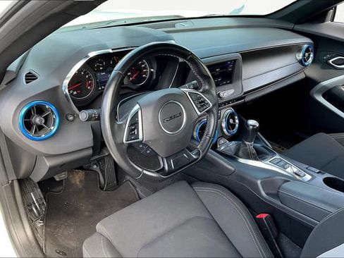 Used 2021 Chevrolet Camaro LT image 12