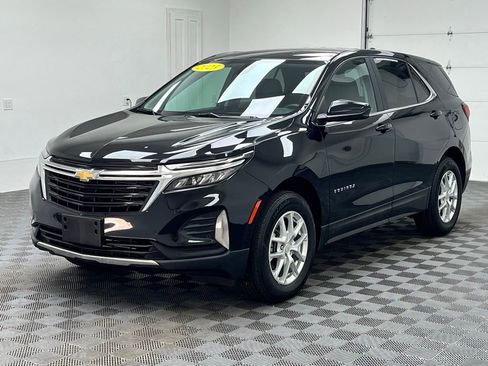 Used 2023 Chevrolet Equinox LT AWD/4WD image 2
