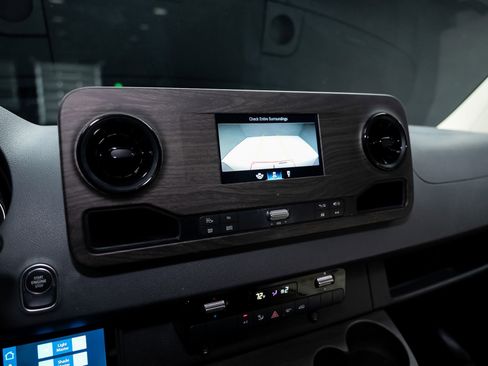 Used 2021 Mercedes-Benz Sprinter 144 Cargo image 51