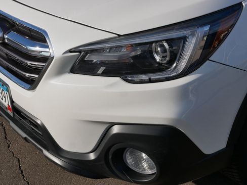 Used 2019 Subaru Outback 3.6R Limited w/ Protection Package #1 image 16