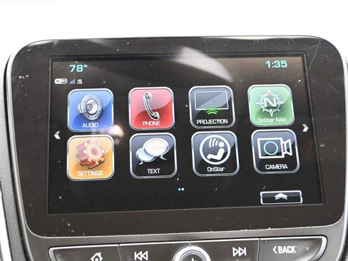 Used 2018 Chevrolet Equinox Premier image 15