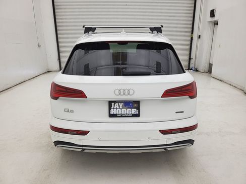 Used 2021 Audi Q5 2.0T Premium w/ Convenience Package image 19