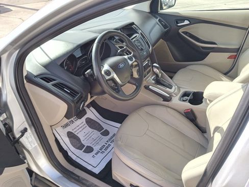 Used 2012 Ford Focus SEL image 6