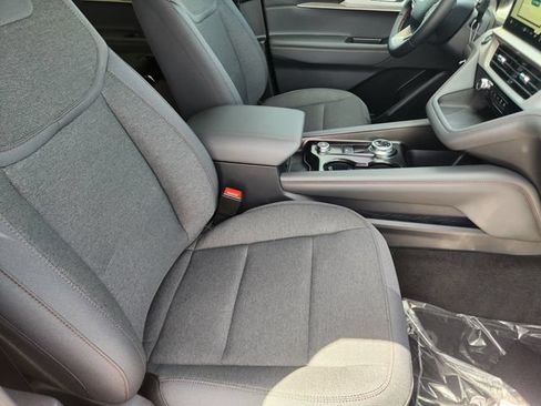 New 2026 Ford Explorer Active RWD image 15
