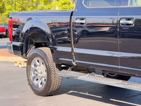 Used 2017 Ford F350 Lariat w/ Lariat Ultimate Package image 10