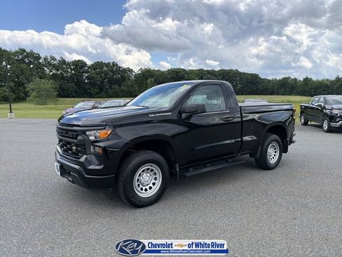 Used 2023 Chevrolet Silverado 1500 W/T w/ Trailering Package AWD/4WD image 1