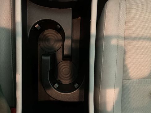 Used 2025 Hyundai Kona SEL image 21