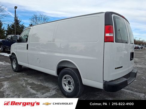 New 2025 Chevrolet Express 2500 w/ Driver Convenience Package RWD image 4