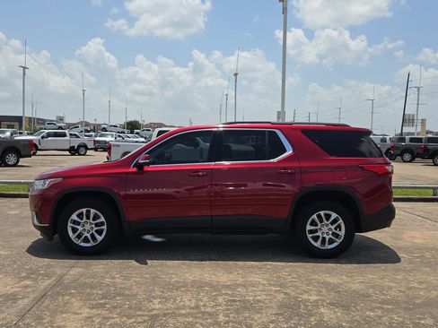 Used 2019 Chevrolet Traverse LT FWD image 7