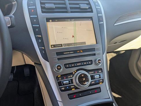 Used 2017 Lincoln MKZ Select w/ Select Plus Package image 15