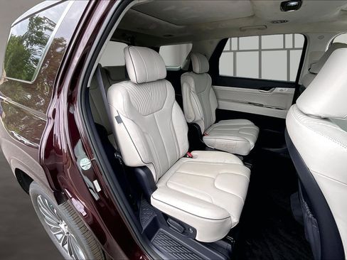 Used 2025 Hyundai Palisade Calligraphy AWD/4WD image 25