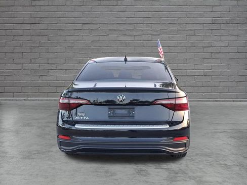 Used 2024 Volkswagen Jetta Sport FWD image 9