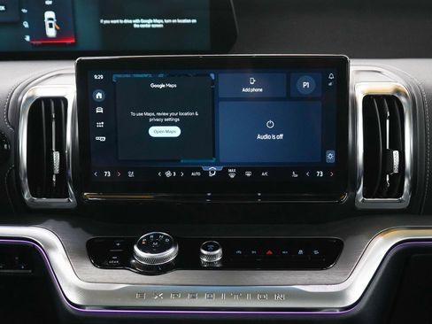 Used 2025 Ford Expedition Max Platinum image 17