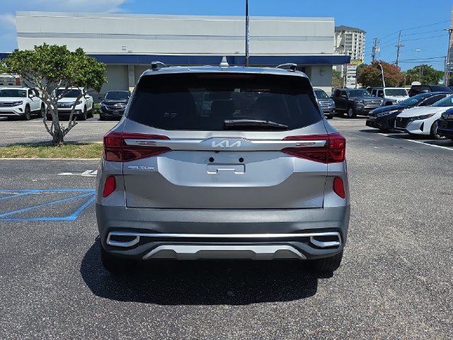 Used 2023 Kia Seltos S FWD image 5