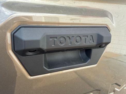 New 2026 Toyota Tacoma TRD Sport AWD/4WD image 32