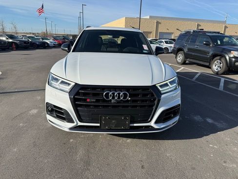 Used 2019 Audi SQ5 Prestige image 2