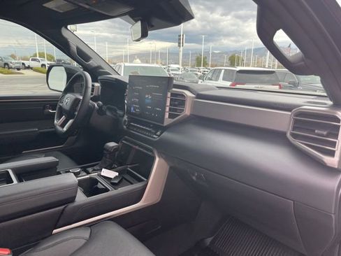 Used 2025 Toyota Tundra Limited image 18