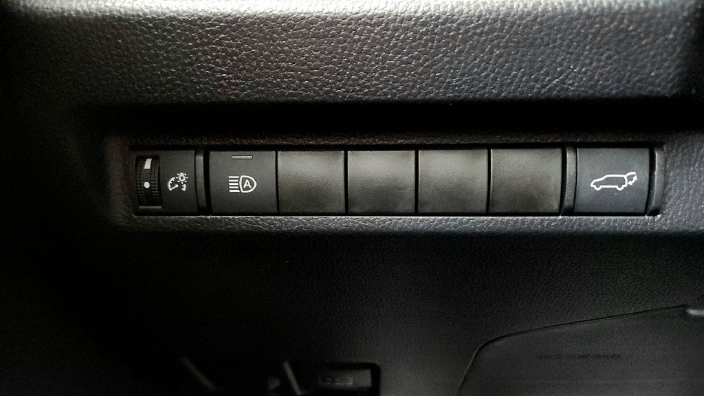 Certified 2024 Toyota RAV4 XLE w/ Convenience Package AWD/4WD image 33