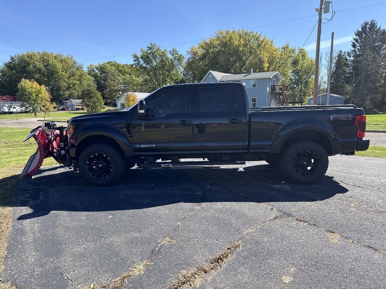 Used 2020 Ford F350 Lariat AWD/4WD image 10