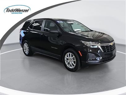 Used 2023 Chevrolet Equinox LS w/ LS Convenience Package