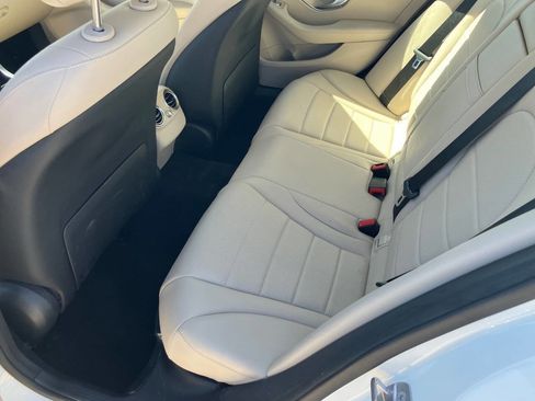 Used 2017 Mercedes-Benz C 300 Luxury image 13