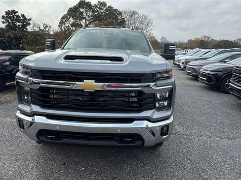 New 2026 Chevrolet Silverado 3500 LT w/ All Star Edition image 2