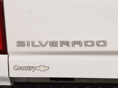 Used 2024 Chevrolet Silverado 3500 High Country w/ Technology Package AWD/4WD image 26