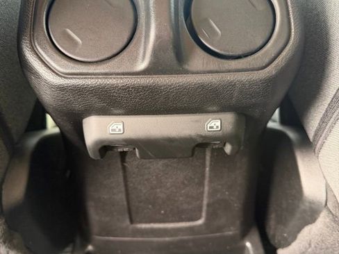 Used 2025 Jeep Wrangler Unlimited Sport S 4xe AWD/4WD image 16