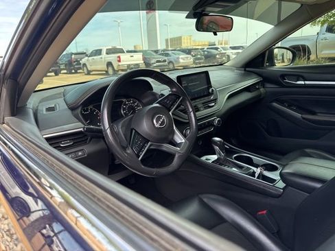 Used 2023 Nissan Altima 2.5 SR image 9