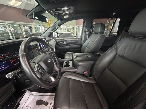 Used 2021 Chevrolet Tahoe Z71 w/ Z71 Signature Package AWD/4WD image 39