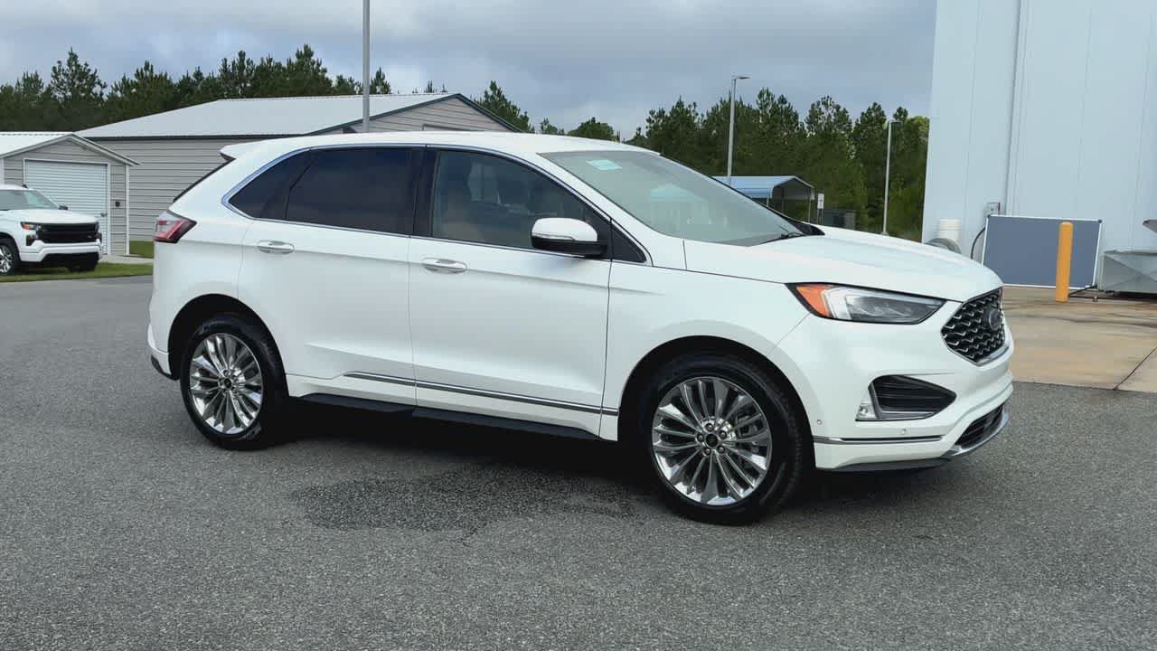Used 2024 Ford Edge Titanium w/ Titanium Elite Package AWD/4WD image 2