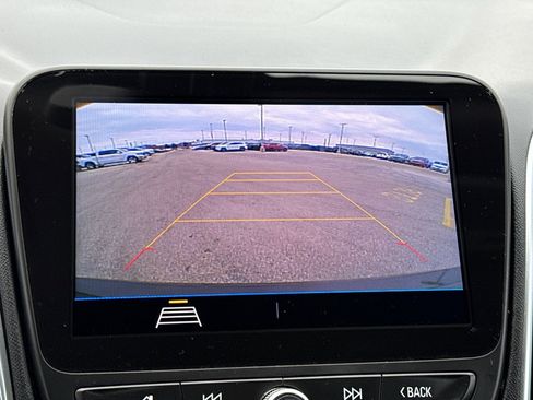 Used 2020 Chevrolet Malibu LT image 19