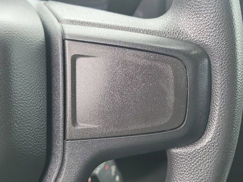 Used 2022 Chevrolet Silverado 1500 Custom image 23