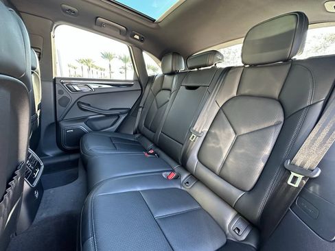 Used 2026 Porsche Macan AWD/4WD image 73