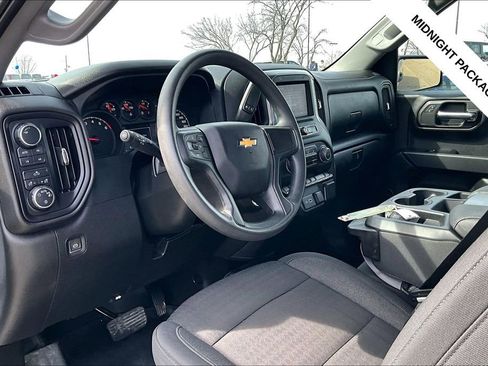 Used 2024 Chevrolet Silverado 1500 W/T w/ Z71 Off-Road Package AWD/4WD image 13
