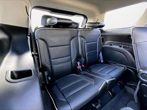 Used 2019 GMC Acadia Denali w/ Technology Package image 24