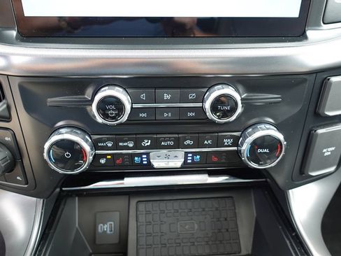 Used 2024 Ford F150 Lariat w/ Bed Utility Package AWD/4WD image 55