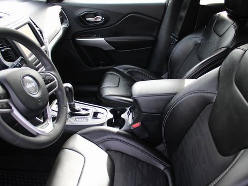 Used 2022 Jeep Cherokee Latitude image 6