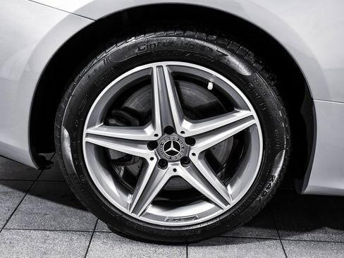 Used 2019 Mercedes-Benz E 450 4MATIC Cabriolet image 10