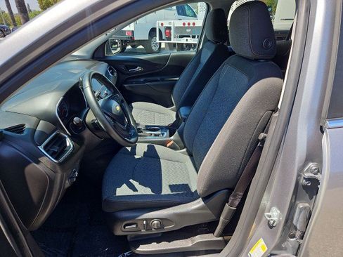 Used 2023 Chevrolet Equinox LT FWD image 18