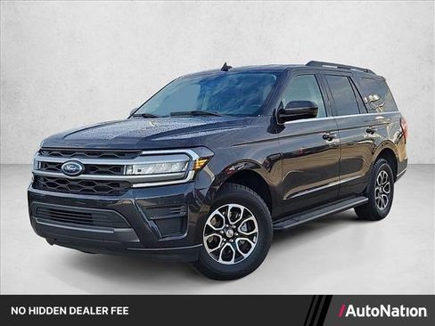 Used 2024 Ford Expedition XLT RWD image 1