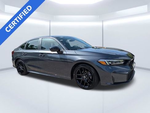 Used 2025 Honda Civic Sport image 1