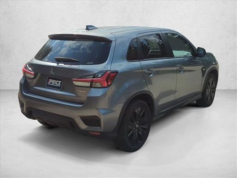 Used 2025 Mitsubishi Outlander Sport AWD image 4