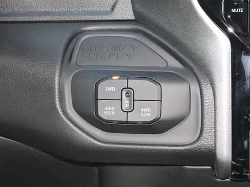 New 2025 RAM 2500 Tradesman image 19