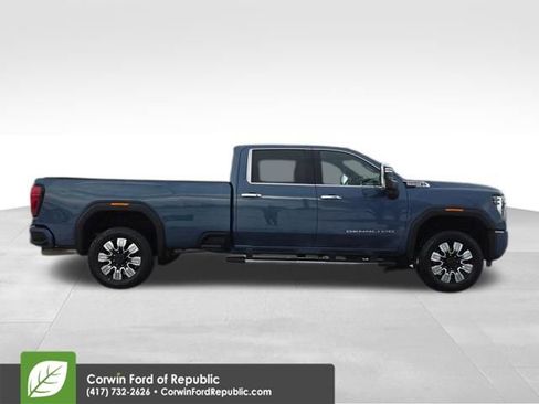 Used 2024 GMC Sierra 2500 Denali w/ Denali Reserve Package AWD/4WD image 14